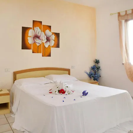 Апартаменты In With Sea View *